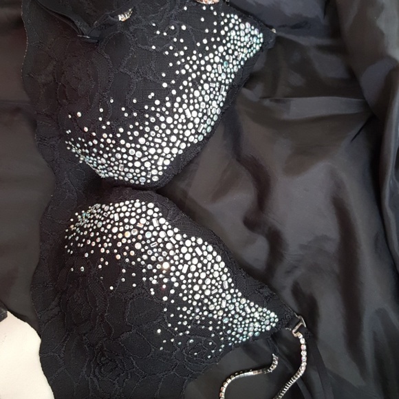 Victoria's Secret Other - Victoria's secret 34C 2007 fashion show bra